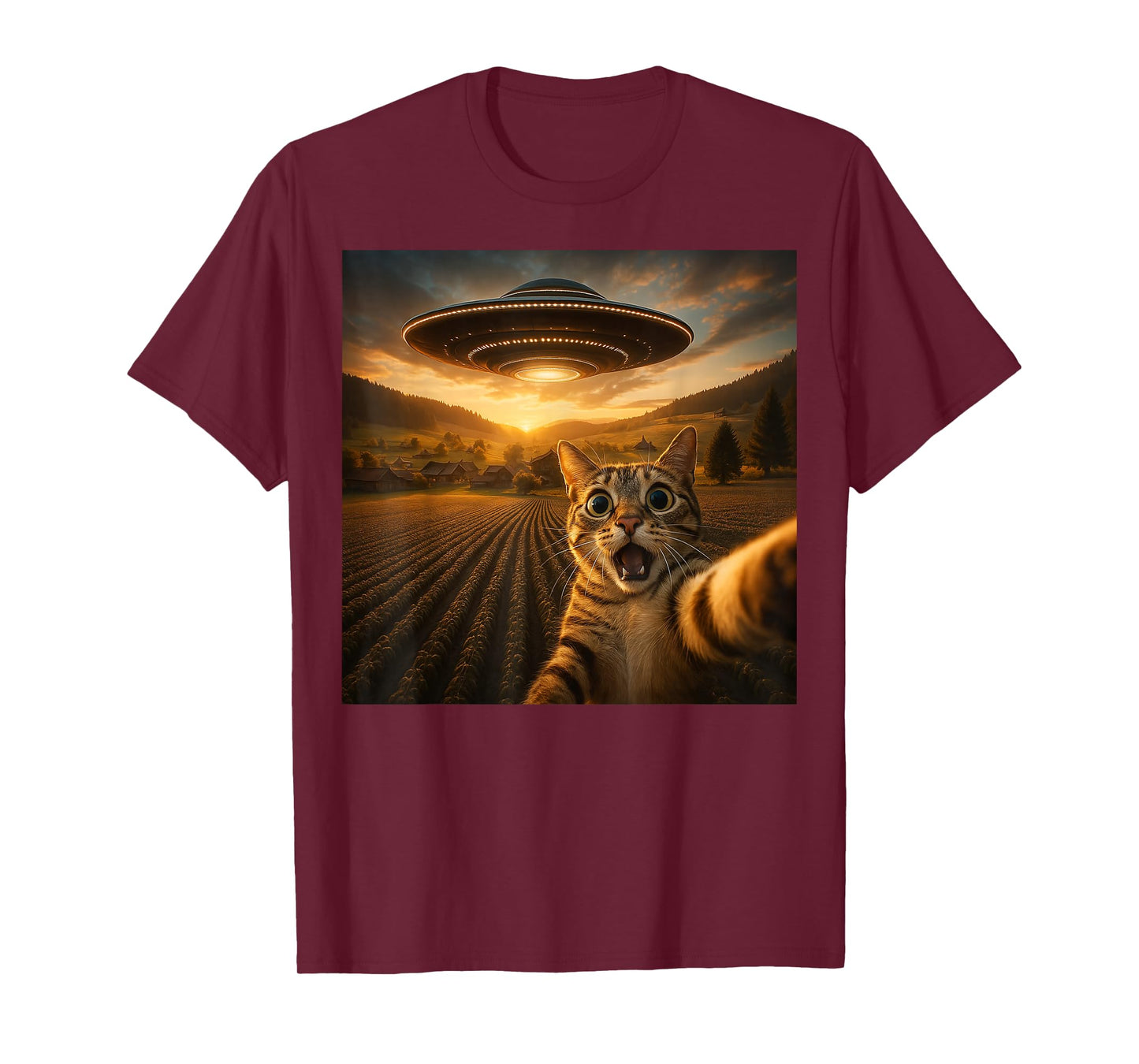 Cat Selfie With Alien UFO Funny Cat Gifts For Men Women Kid T-Shirt