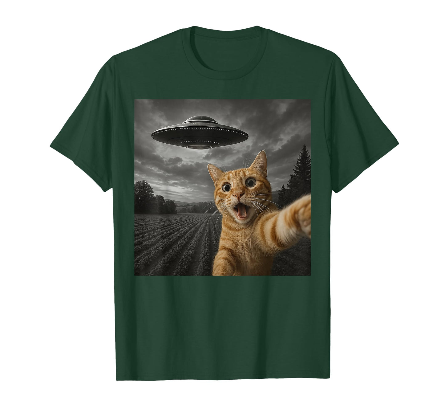 Cat Selfie With Alien UFO Funny Cat Gifts For Men Women Kid T-Shirt