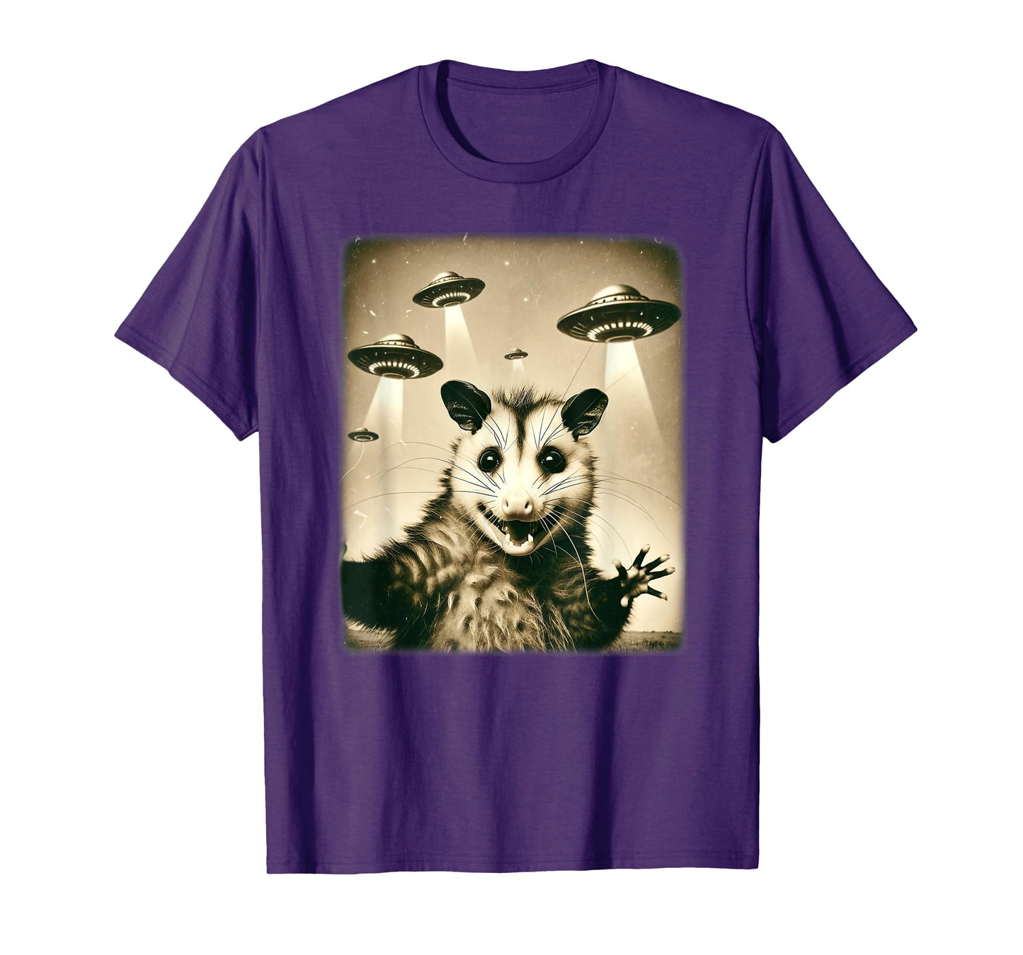 Funny Opossum Selfie With UFO Alien Humor Hilarious Possum T-Shirt