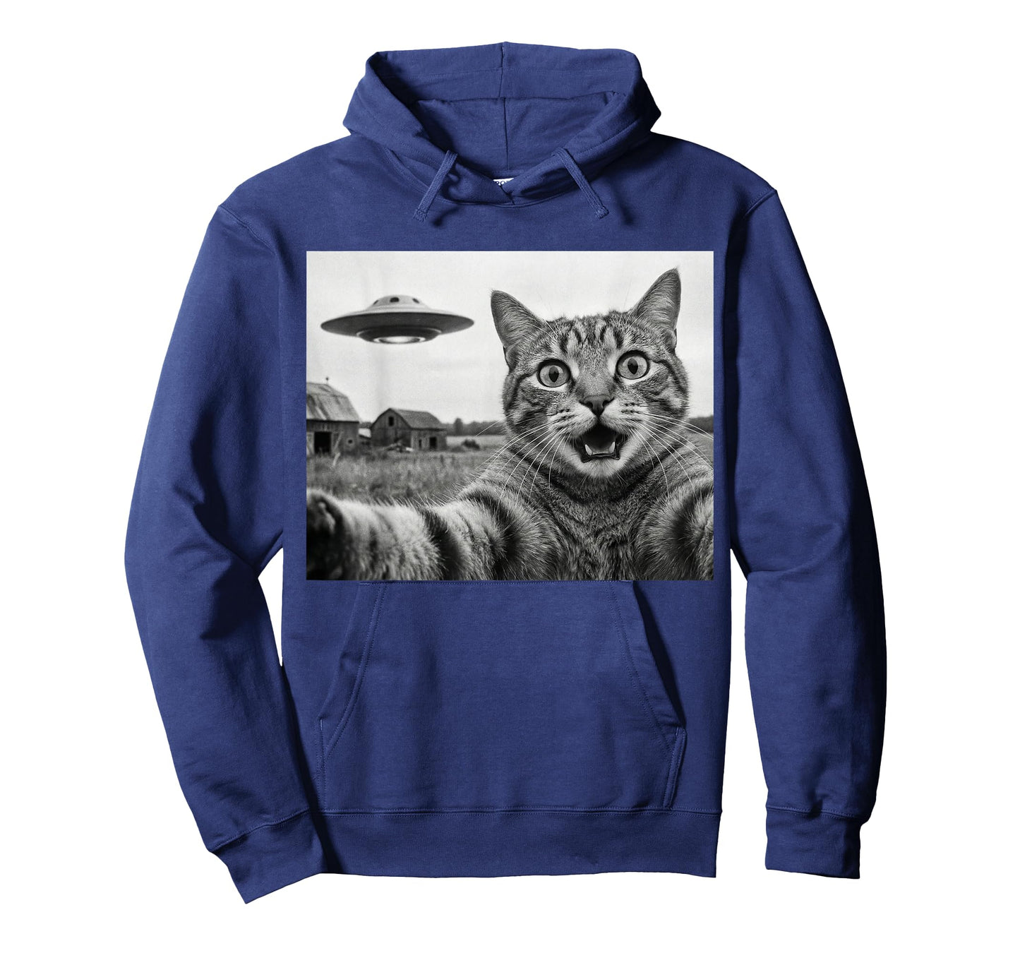 Funny Cat Taking Selfie with UFO Alien Spaceship Meme T-Shirt