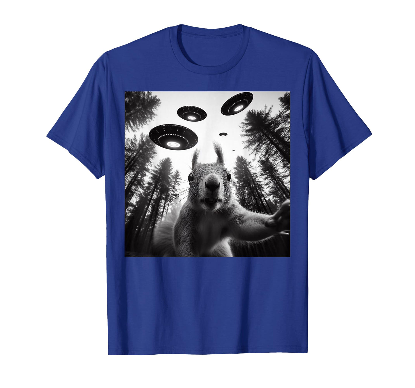 Squirrel Selfie With Alien UFO Funny Gifts For Men Women Kid T-Shirt