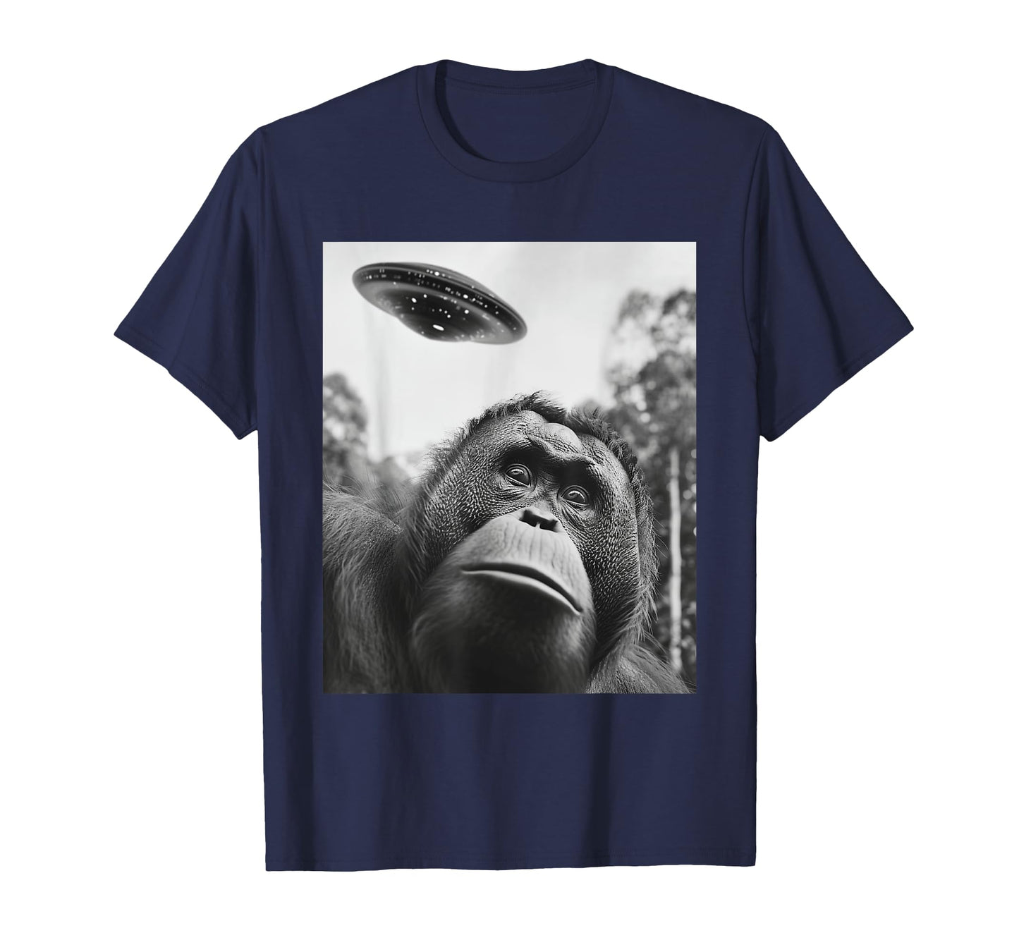 Selfie - Funny Alien Selfie Orangutan UFO T-Shirt