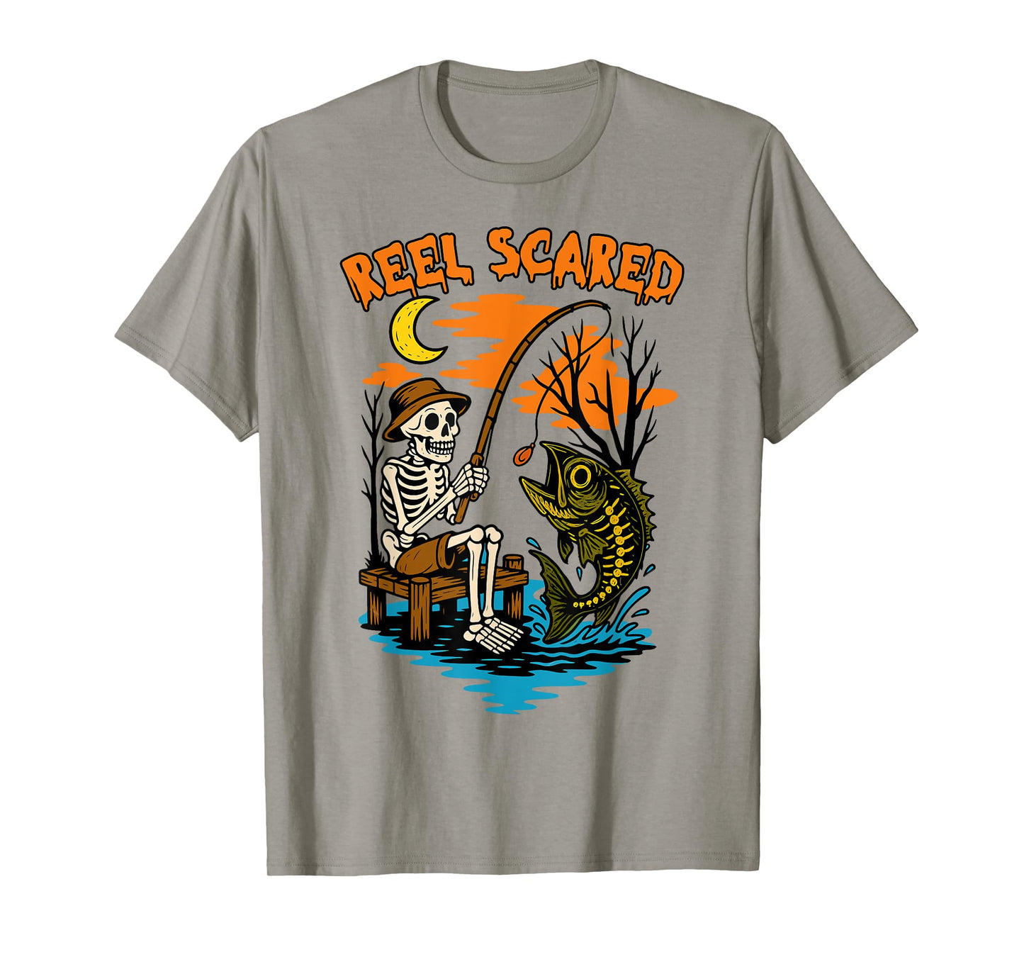 Vintage Reel Halloween Scared Fishing Skeleton Fisherman T-Shirt