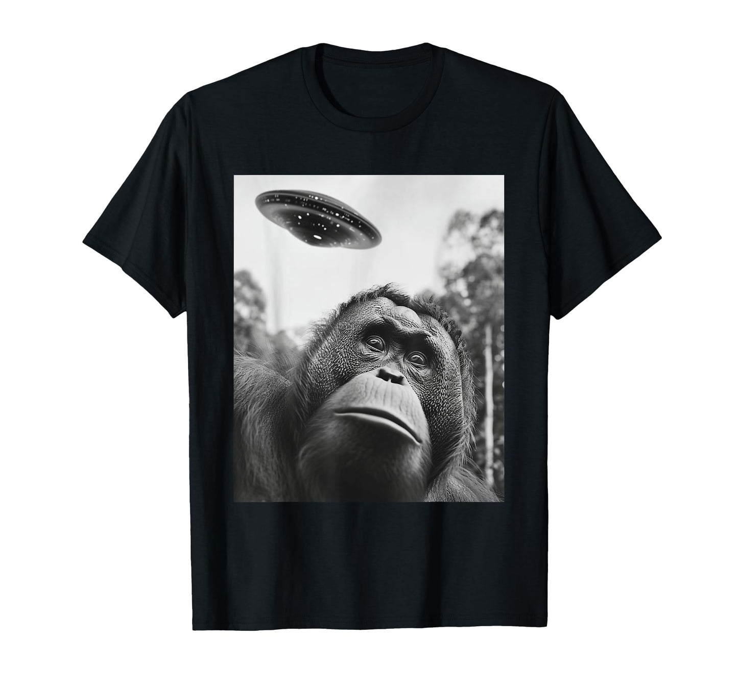 Selfie - Funny Alien Selfie Orangutan UFO T-Shirt