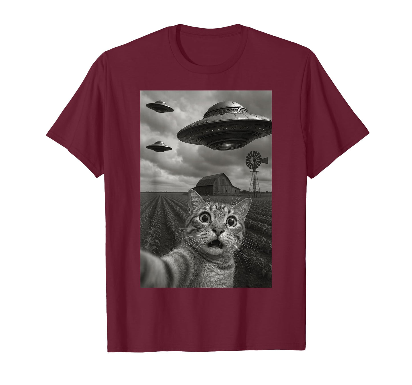 Wide Eyed Cat Selfie UFO Invasion Funny Rural Feline T-Shirt
