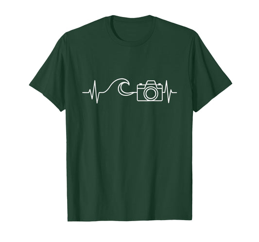 Travel Photographer for Photography Lover Ocean and Camera T-Shirt