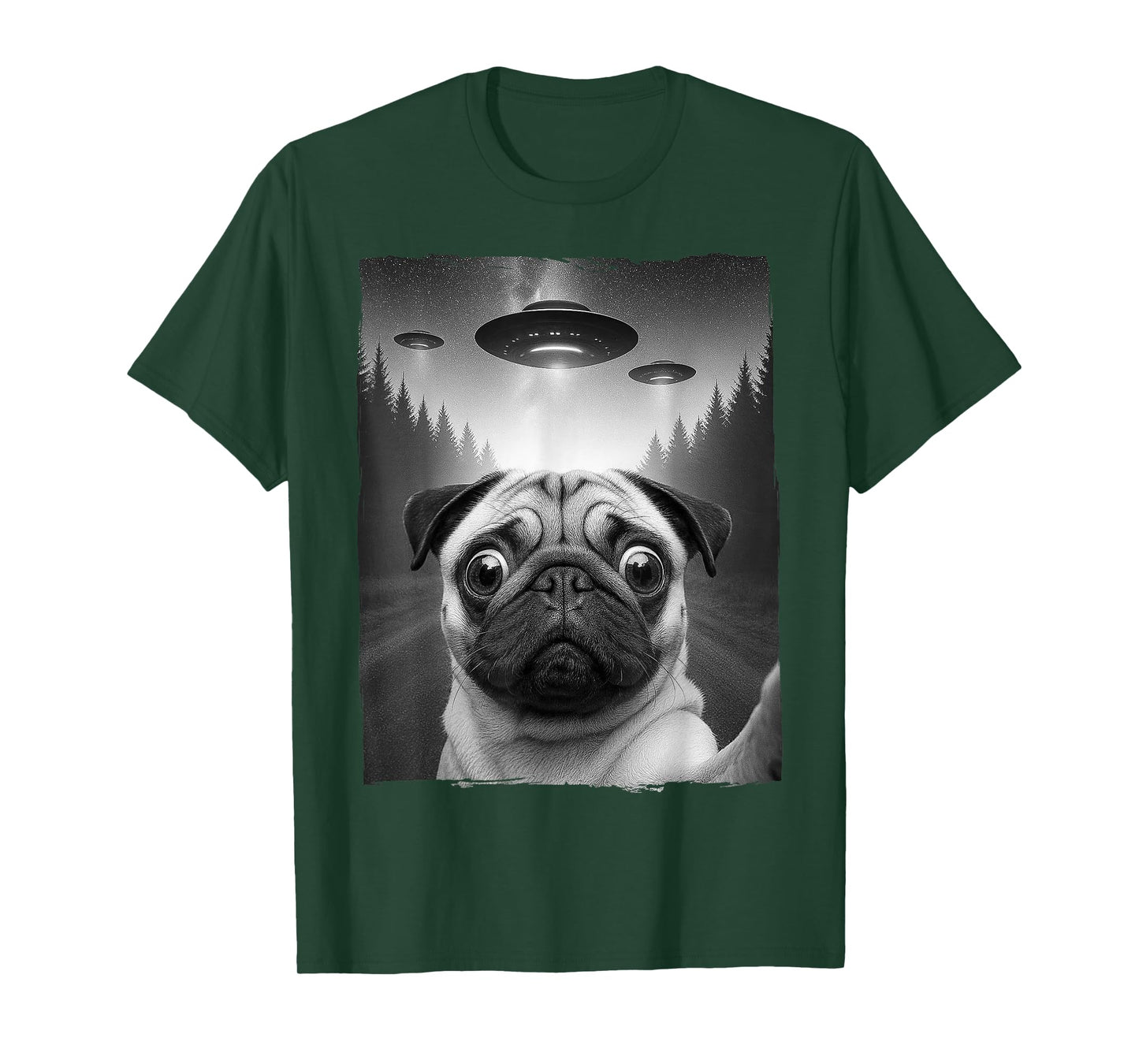 Vintage Pug UFO Encounters - Funny Cute UFO and Pug Selfie T-Shirt