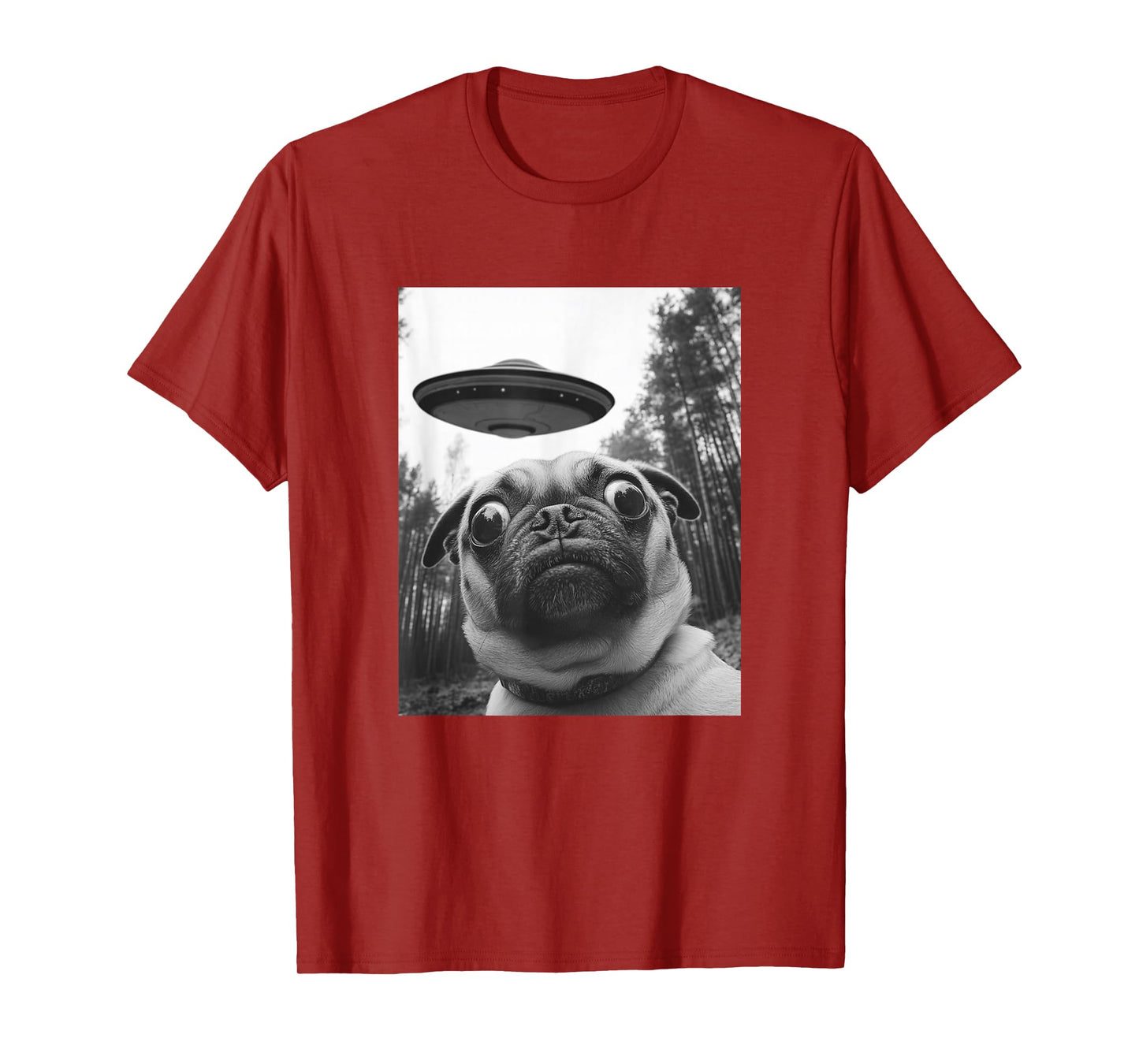 Funny Pug Selfie with UFO T-Shirt
