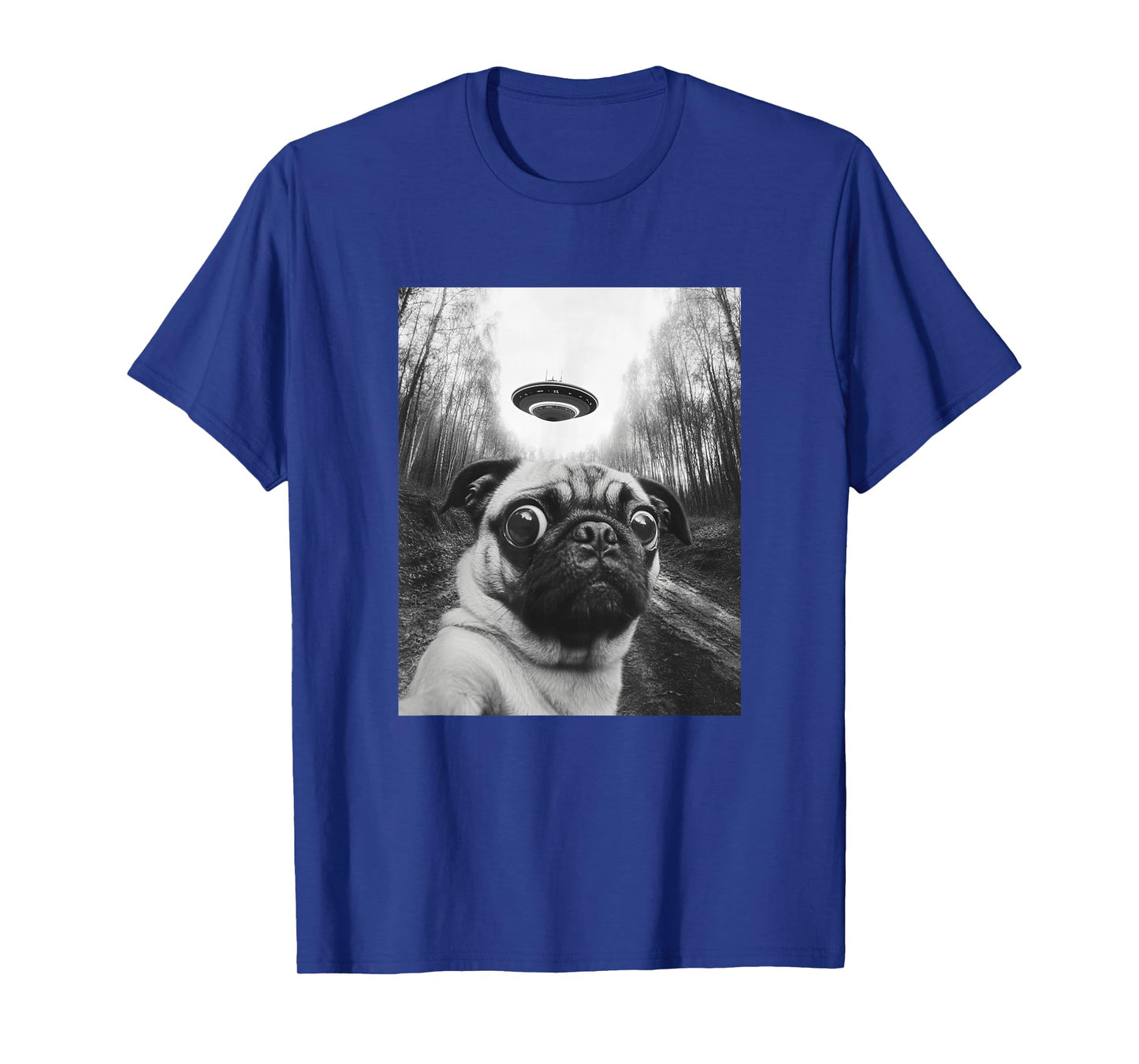 Pug UFO Meme - Funny Pug Selfie with UFO T-Shirt
