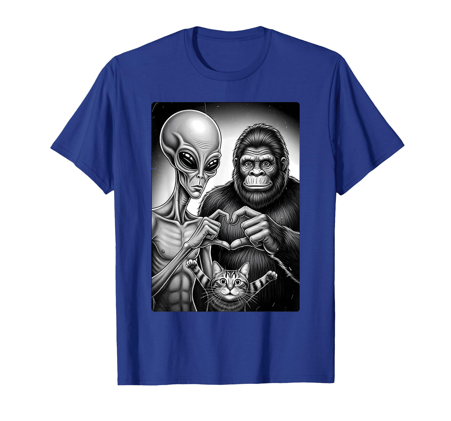 Bigfoot Alien Valentines Day UFO Love Encounter T-Shirt