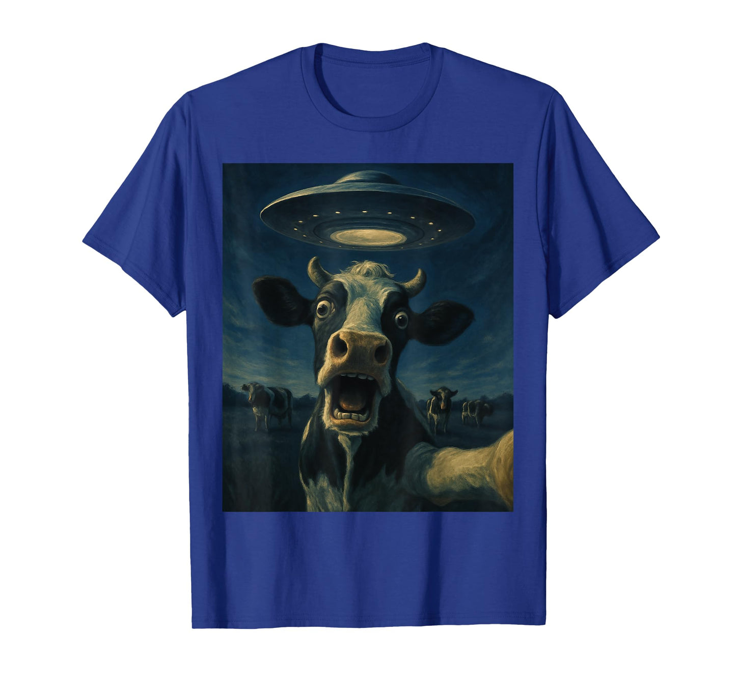 Funny Cow Selfie With Alien UFO Funny Cow For Men Women Kid T-Shirt