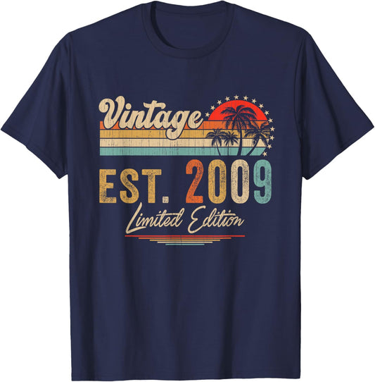 Est. 2009 Vintage 2009 Limited Edition 13th Birthday Gift T-Shirt - T-Shirt | Navy