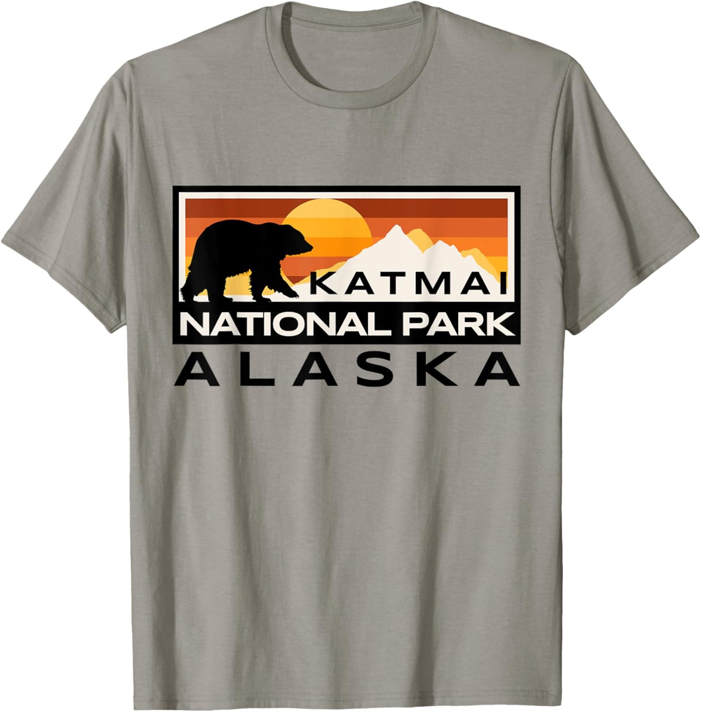 Katmai National Park Alaska Nature Bear Outdoors T-Shirt - T-Shirt | Sand