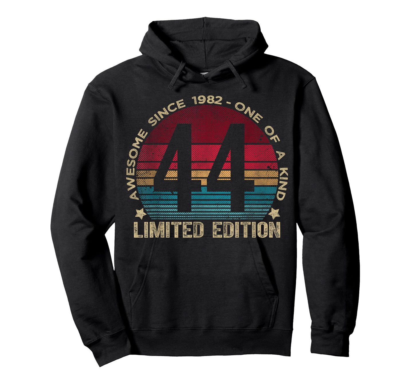 44 Year Old Gifts Vintage 1982 Limited Edition 44th Birthday T-Shirt