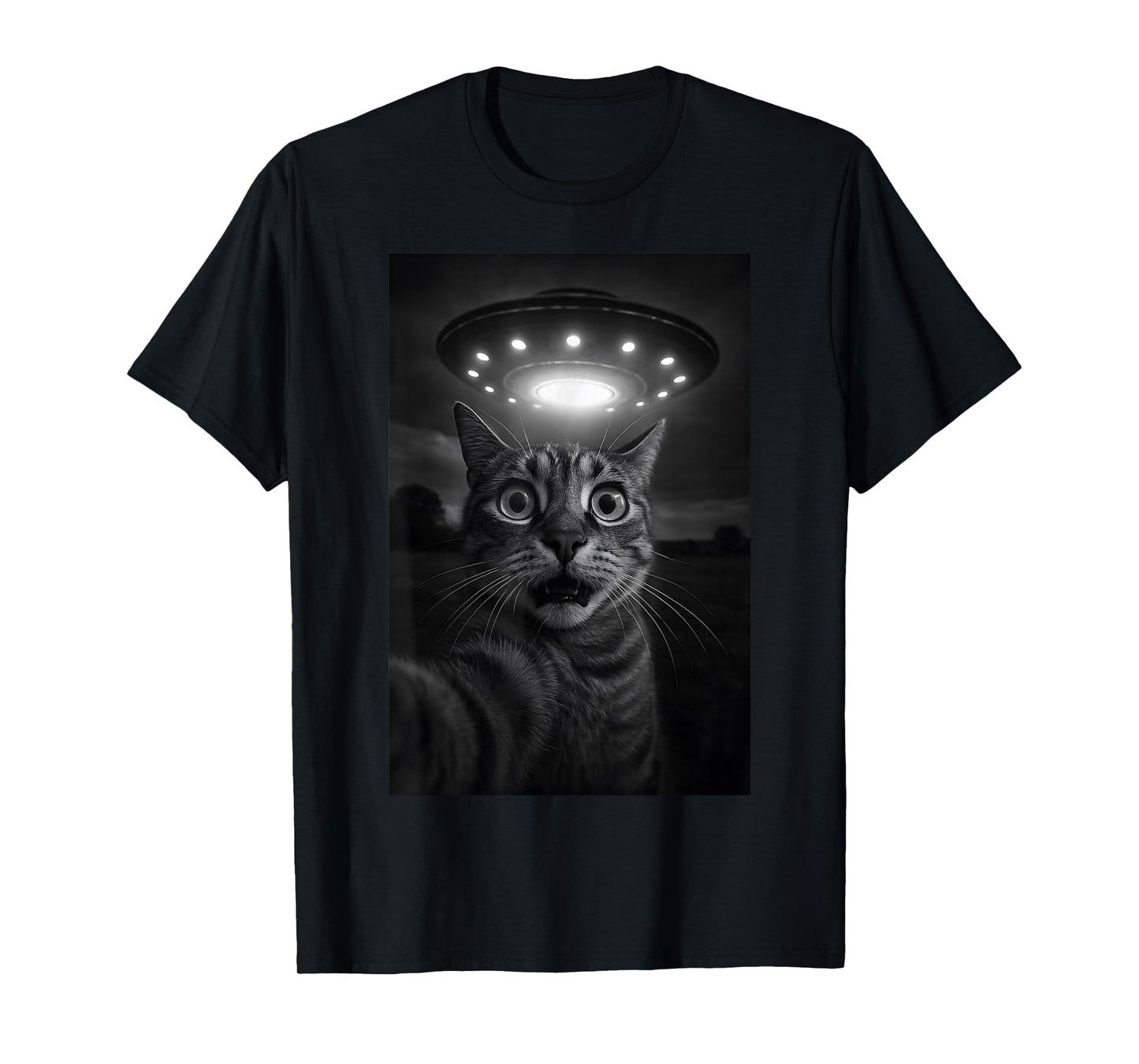 Shocked Cat Selfie Alien UFO Encounter for Teens Boys Girls T-Shirt
