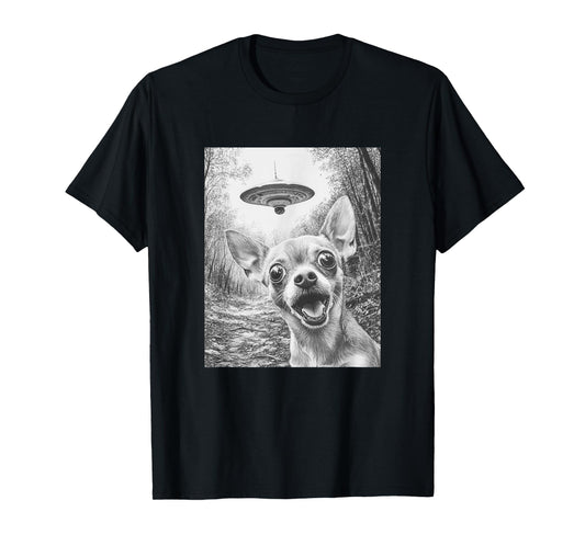 Funny Alien Chihuahua Selfie with UFO T-Shirt